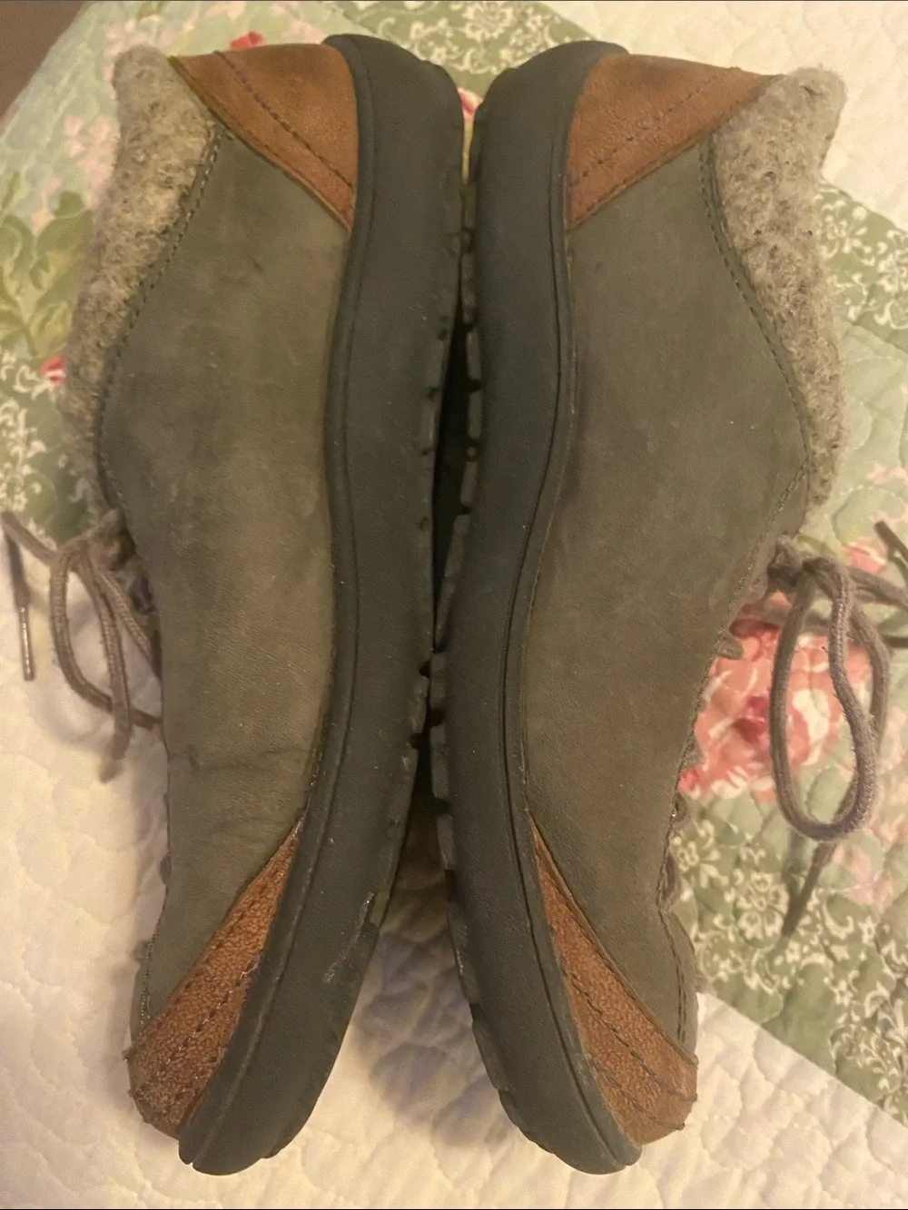 Quality Patagonia leather/nubuck/woolen hiking sneaker